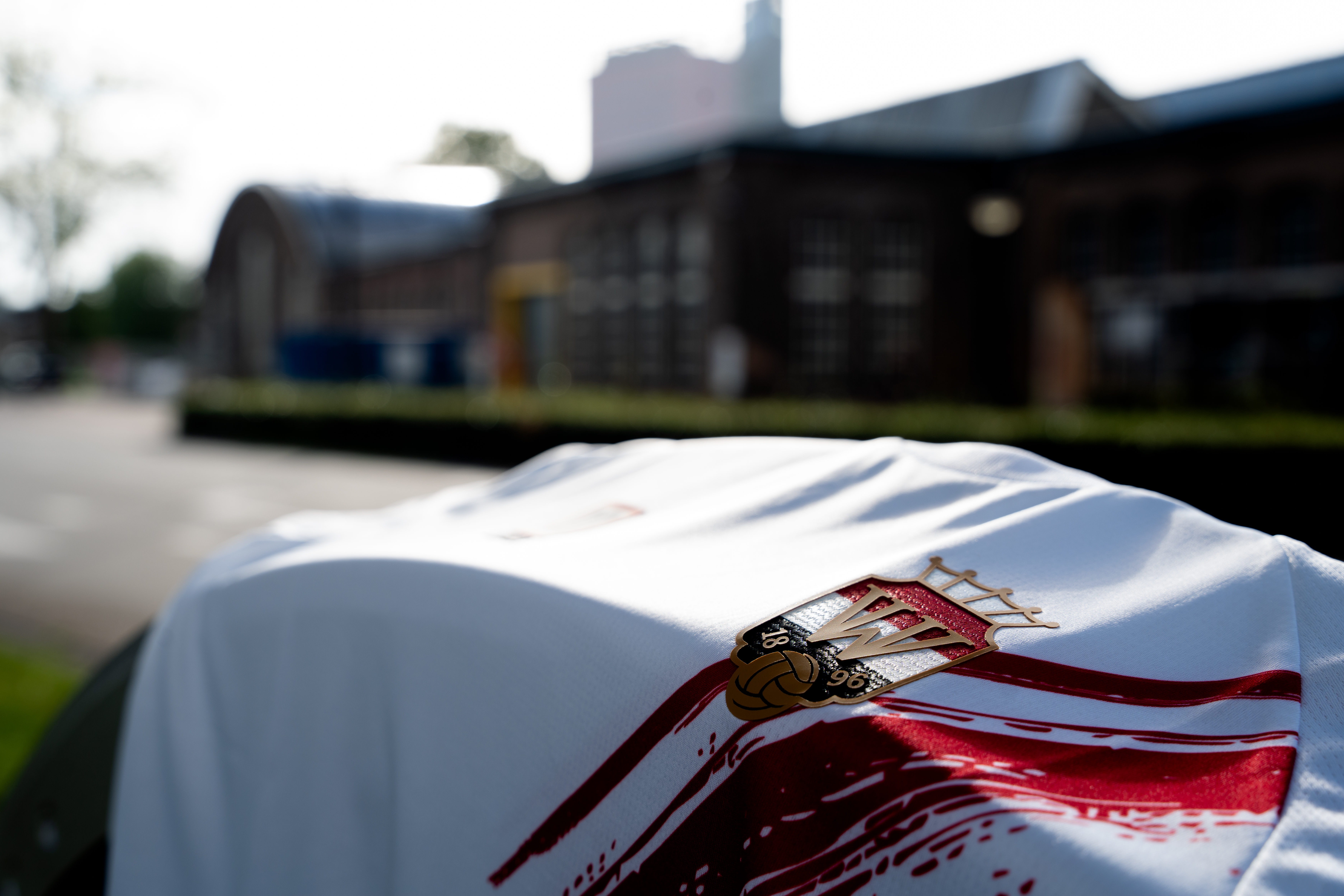Performance shirt