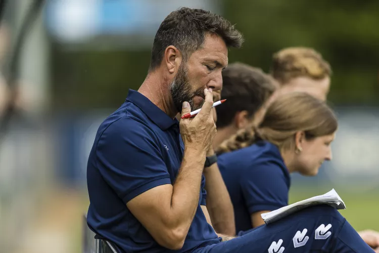 O21 verliest van volwassen Katwijk