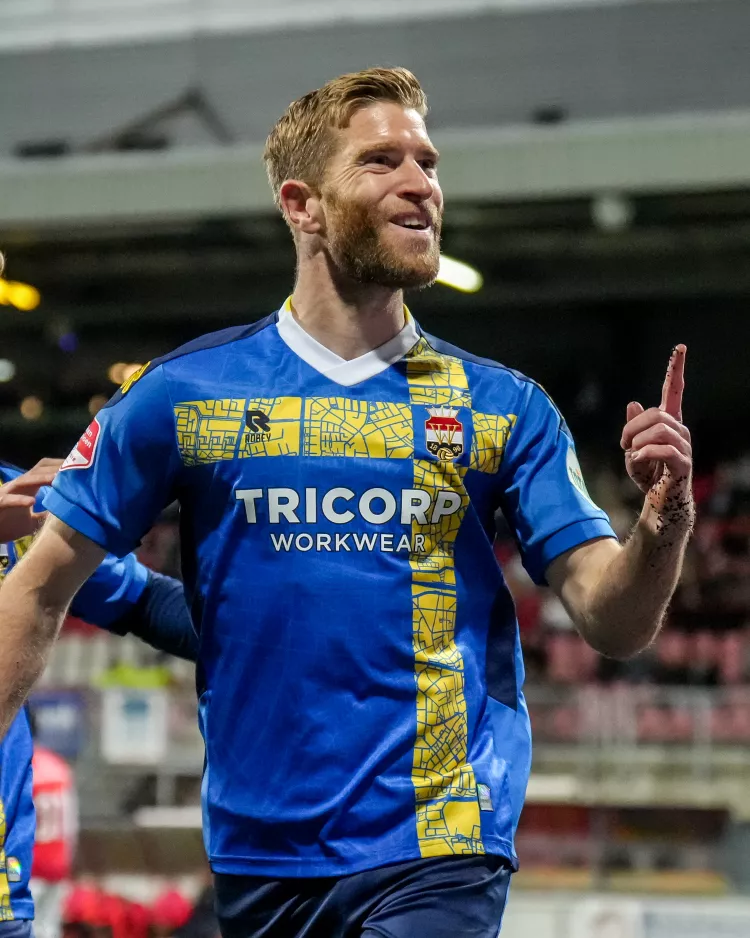 De Leeuw King of the Month