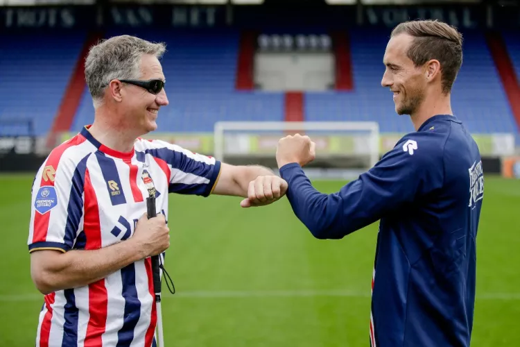 Tribune voor slechtziende supporters