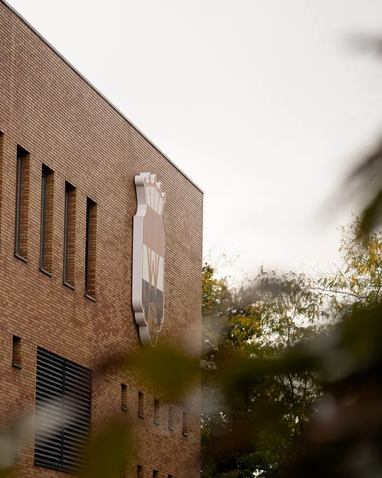 Aangepaste openingstijden receptie