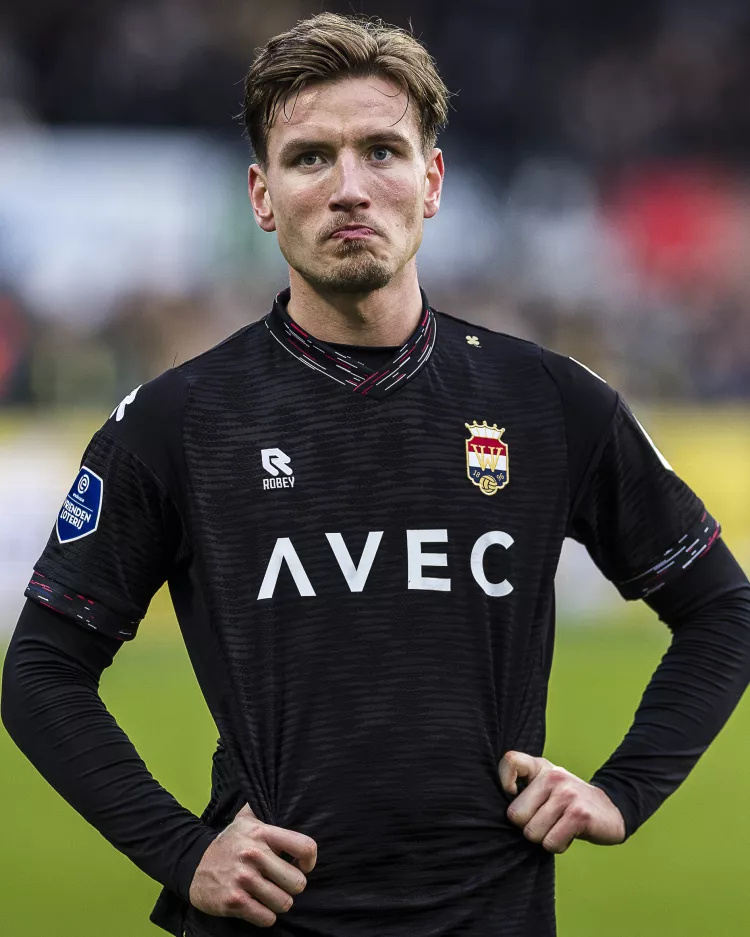 Willem II onderuit tegen buurman RKC