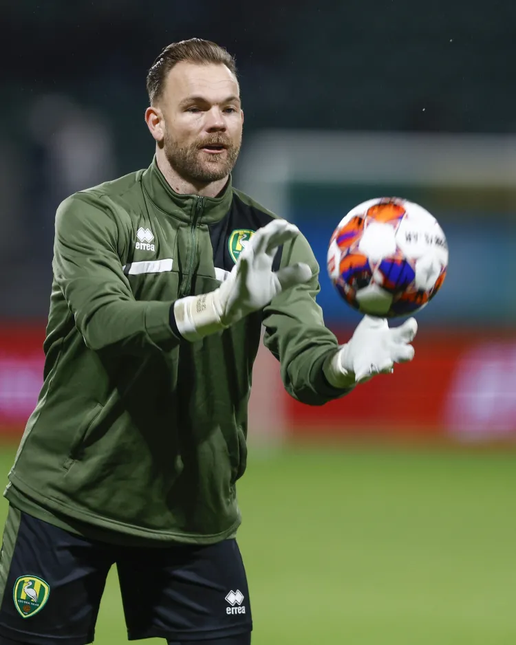 Doelman Nick Marsman houdt conditie op peil bij Willem II